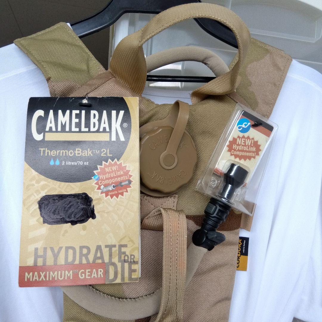 海外購入　CAMELBAK　キャメルバック　洗浄剤つき