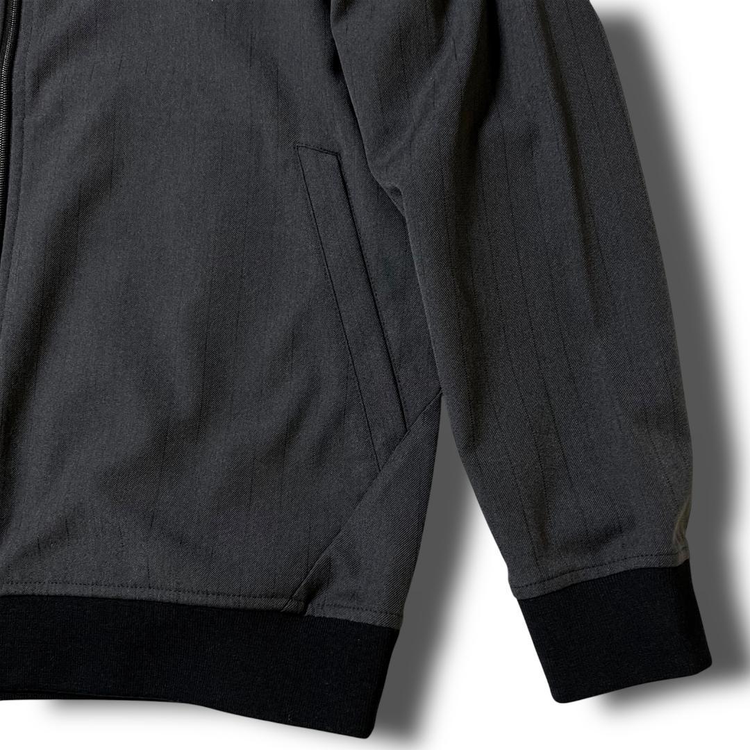 XL ブラッククローバー 背面プリント メタルエンブレム フルジップジャケット