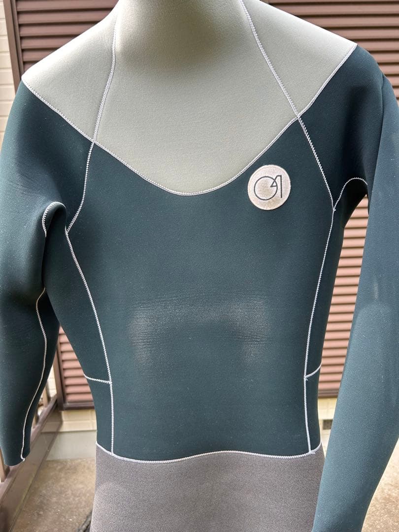 3ミリフルジャージ　ネックエントリー　ゼロワン中古