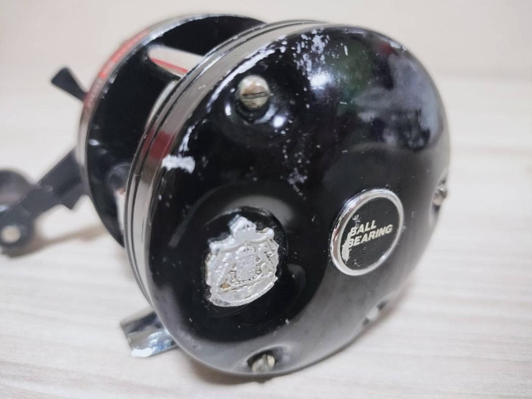 アブガルシア　アンバサダー4600C 　ビンテージ　リール abu ブラック