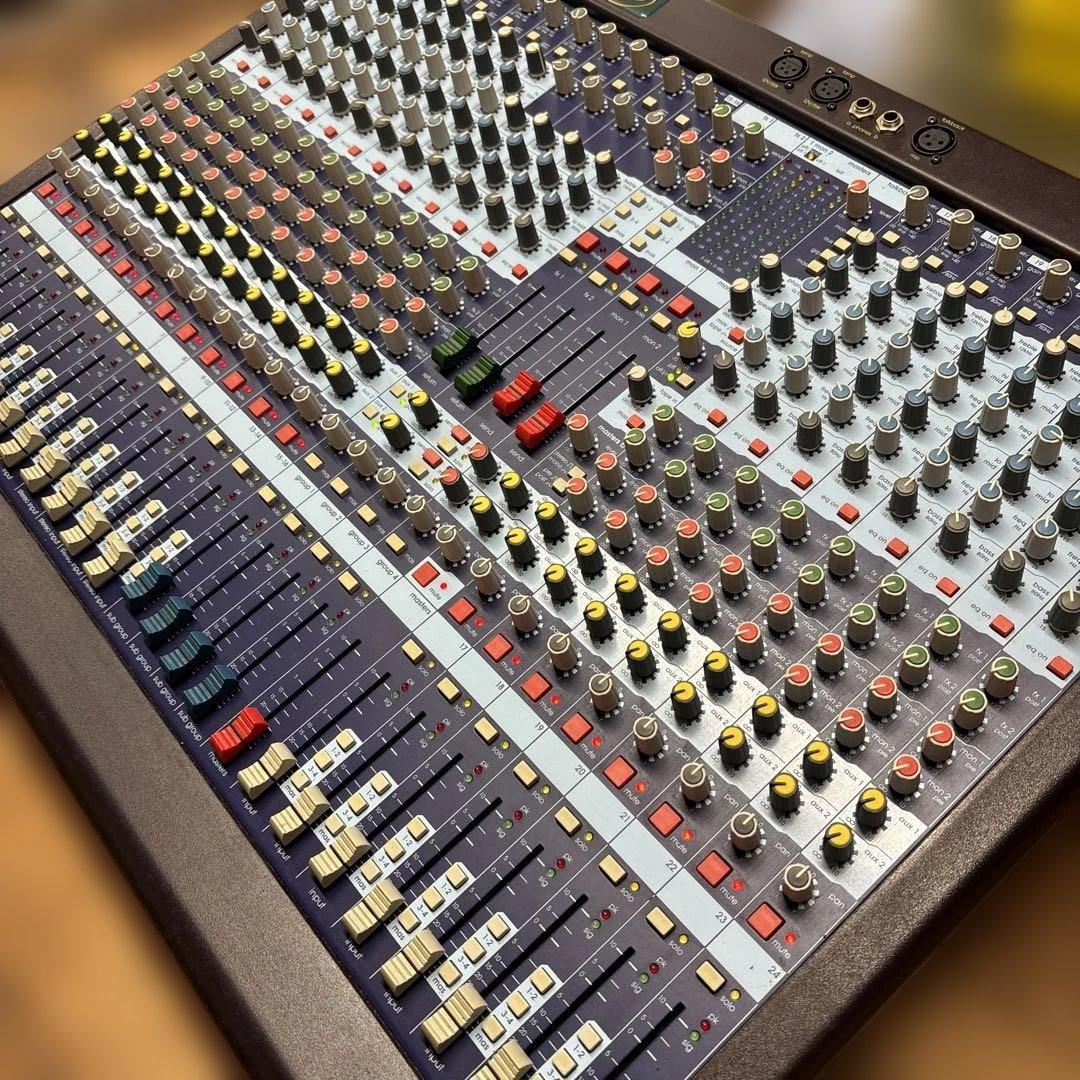 【MIDAS 】Venice 240 ミダス アナログミキサー ハードケース付き