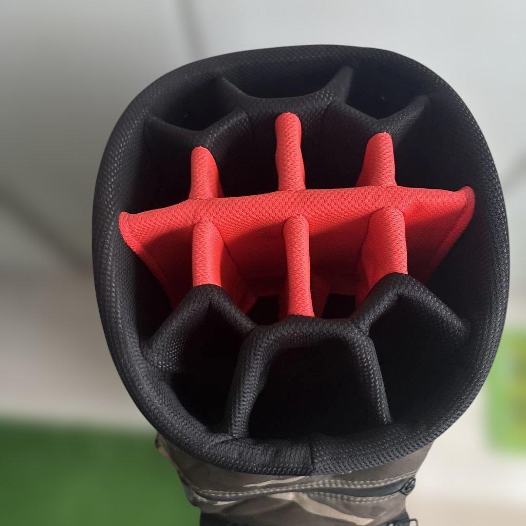 Nike 迷彩キャディバッグ