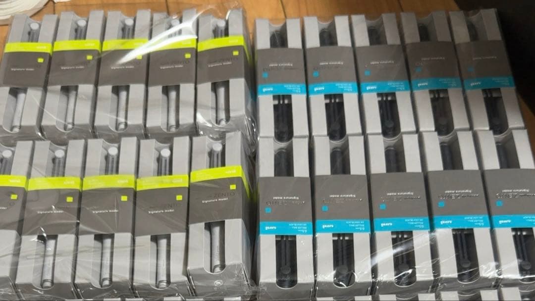 20本セット uniball ZENTO Signature model