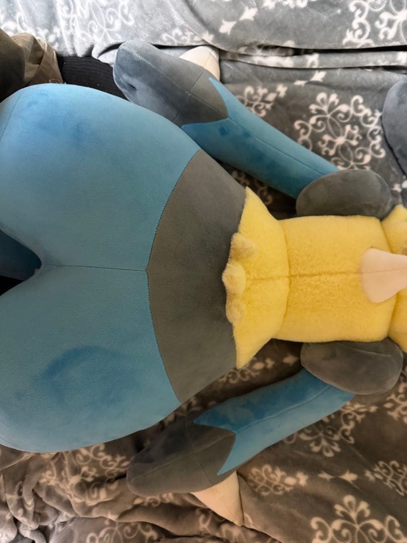 等身大ルカリオ ぬいぐるみ ポケモンセンター