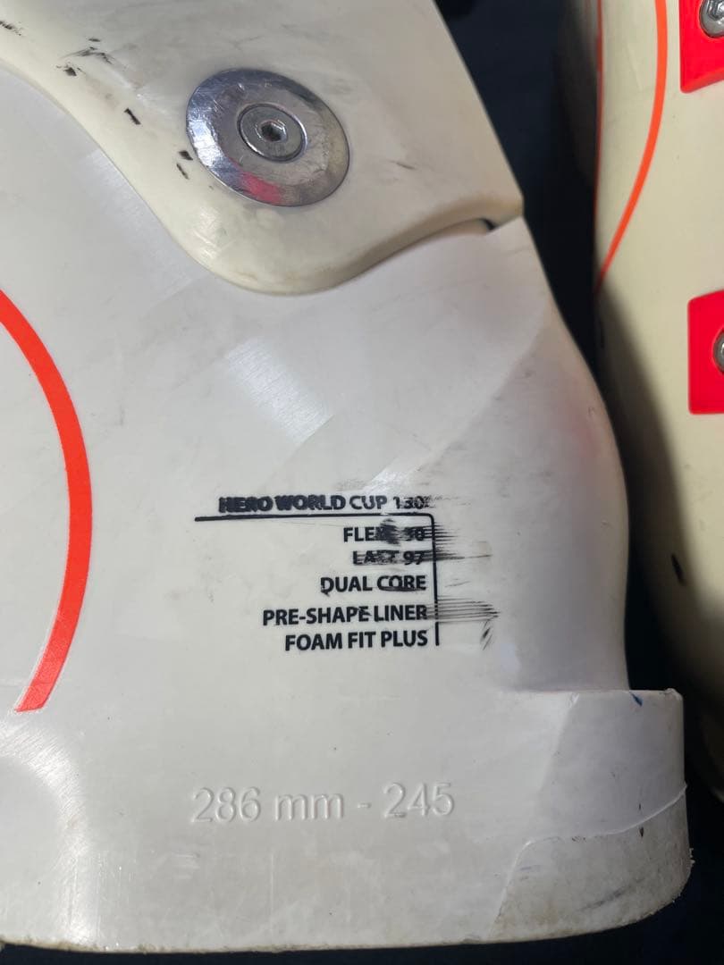 総監督さん専用　ROSSIGNOL HERO WORLD CUP 130