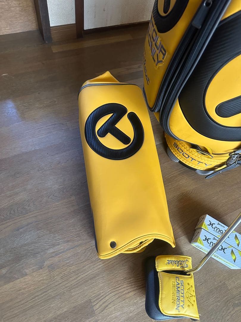 Scotty Cameron キャディバッグ・パターセット