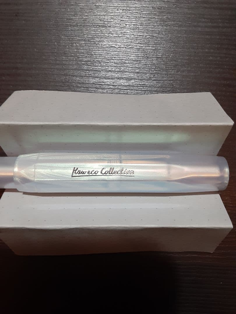 カヴェコ　万年筆　イリディセントパール　F