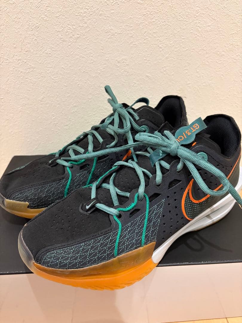 ［タイムセール］Nike バスケットボールシューズ GT CUT3EP