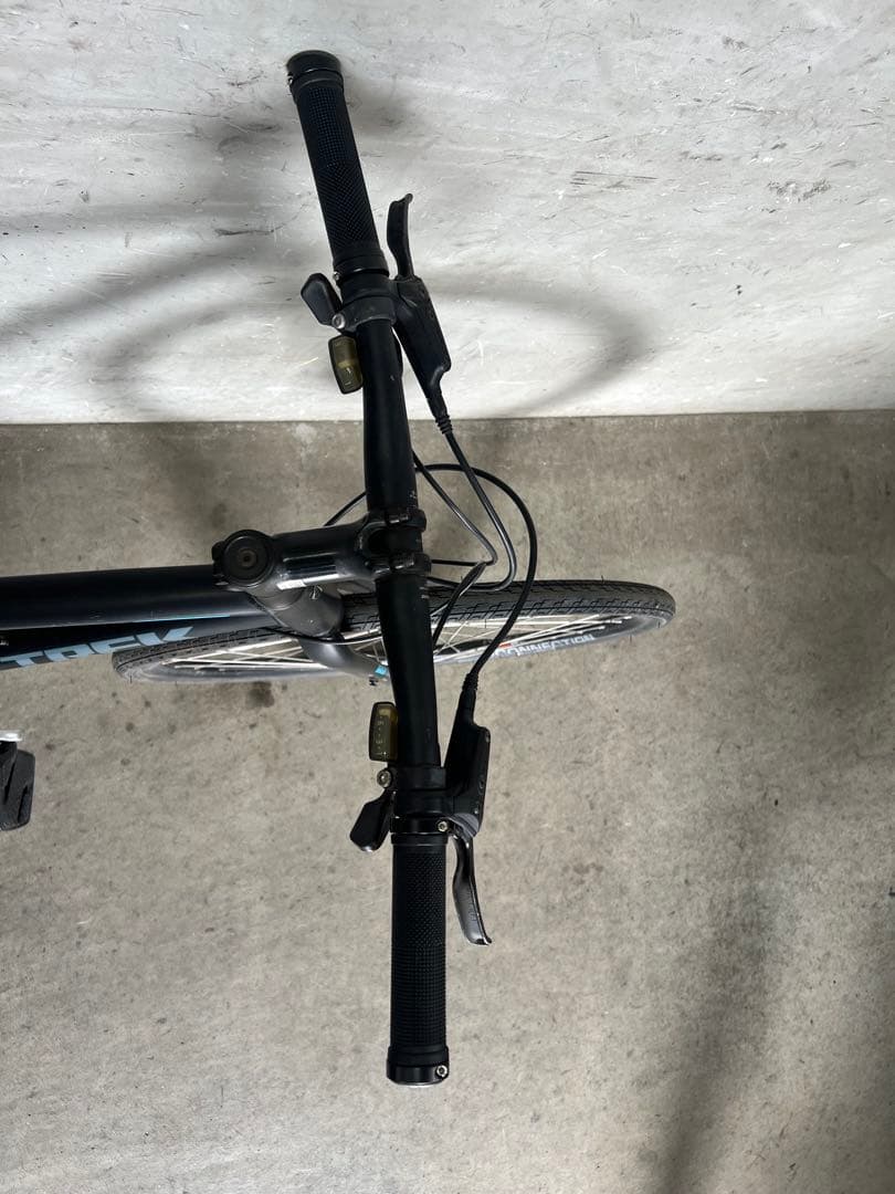 クロスバイク TREK FX2 disc トレック 700c