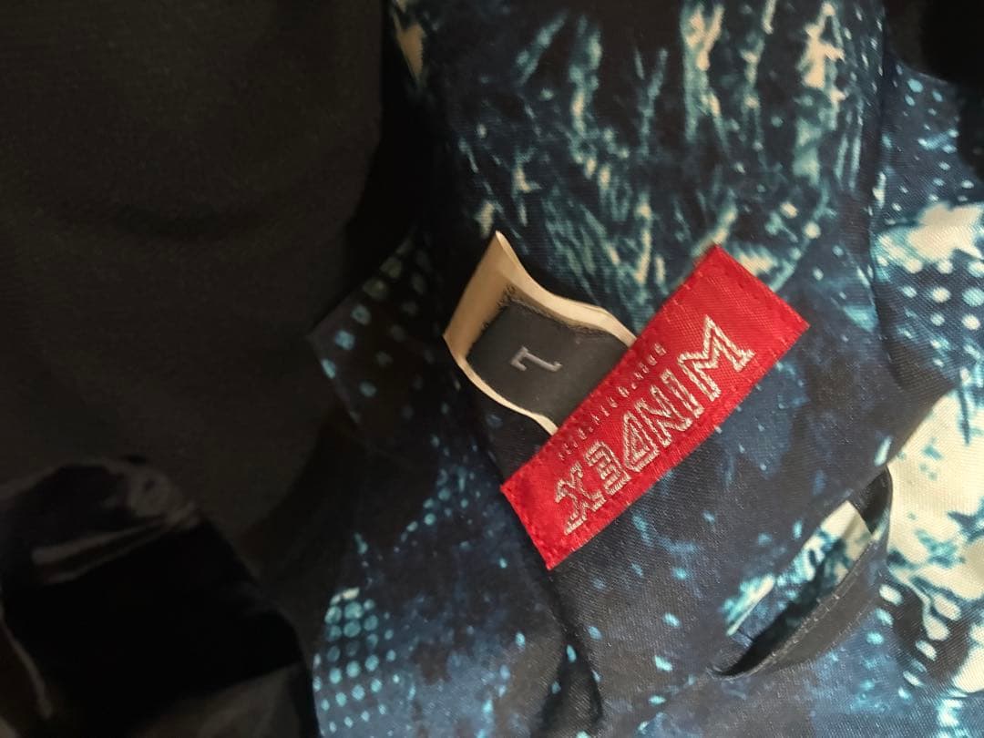 スキーウェア☆スノボウエア　上下　Ｌサイズ