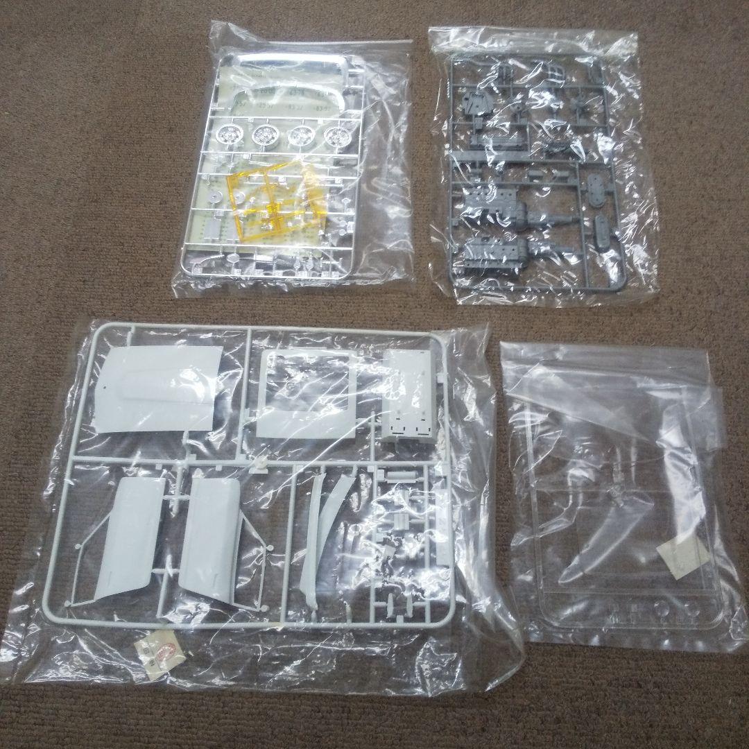 ニチモ1/20 フェアレディ Fairlady ZL 2by2 パトロールカー