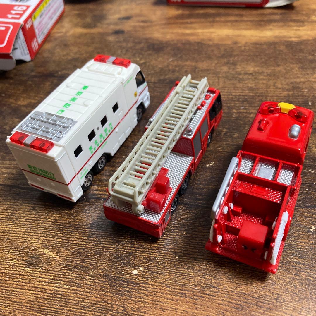 トミカ　消防署セット