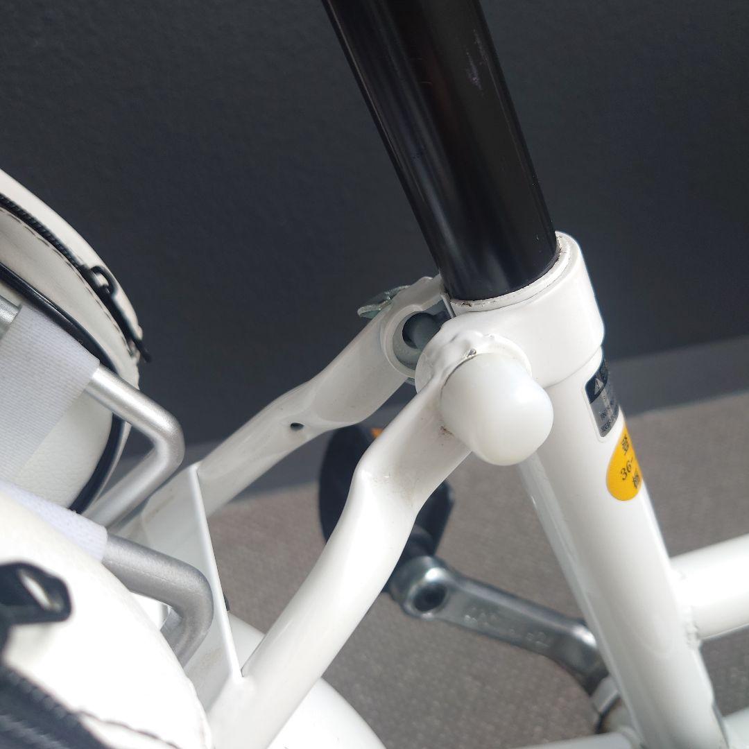 (直接取引　配送不可)キッズポリス自転車 ホワイト16インチ