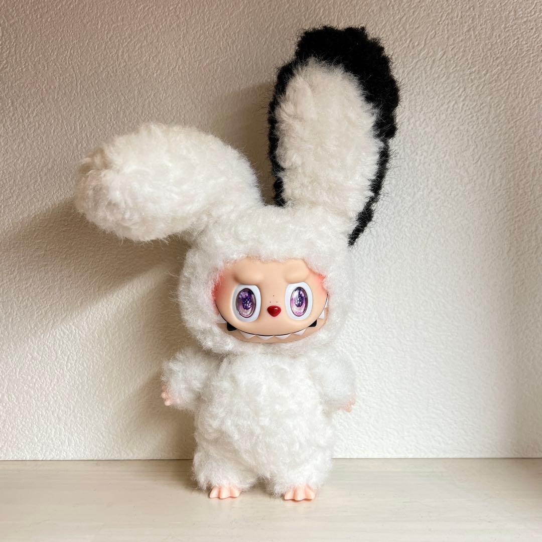 【江戸川ベース】ラブブ ウサギ　白　と　ラブブ　黒