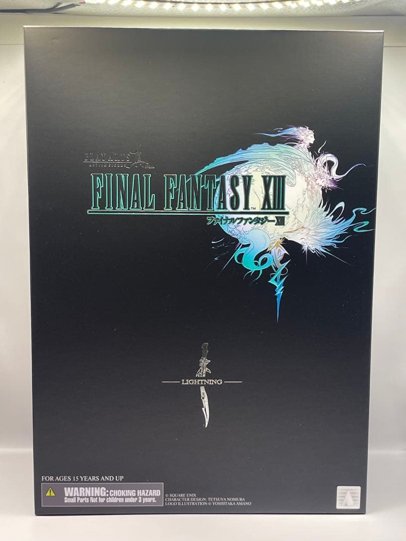【新品最安値】ファイナルファンタジーXIII　PLAY ARTS真　ライトニング