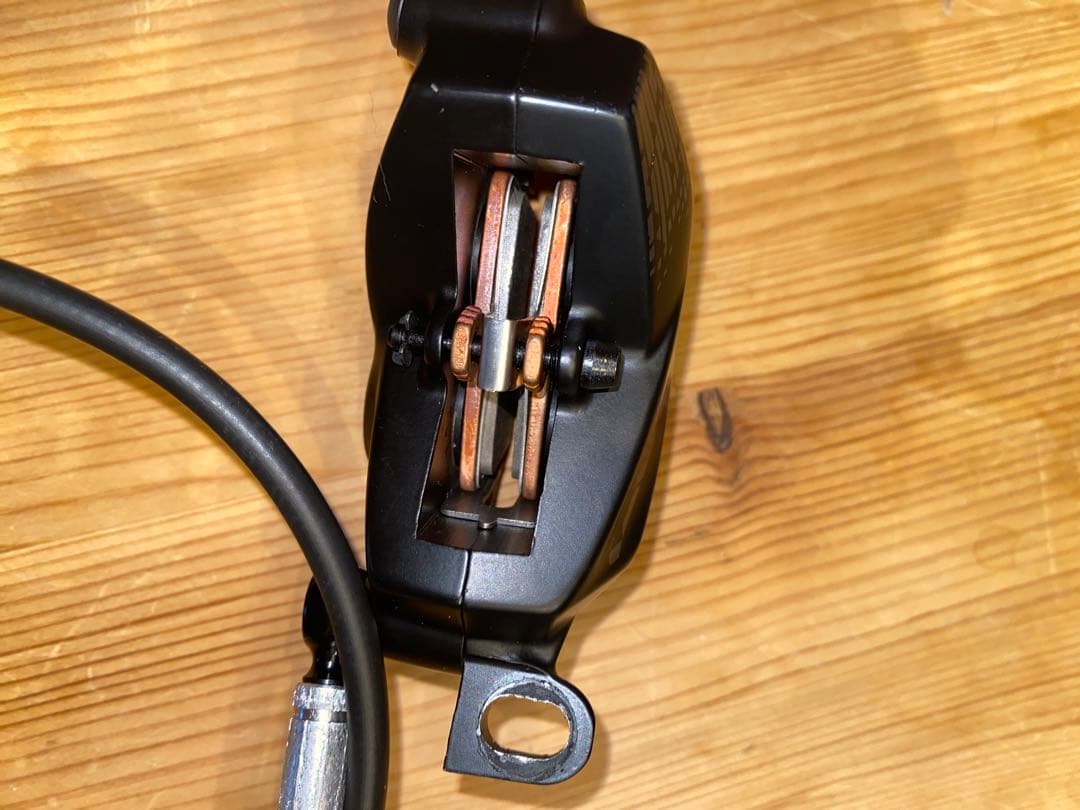 値下げしました！【未使用】Sram CODE R MTBブレーキ前後