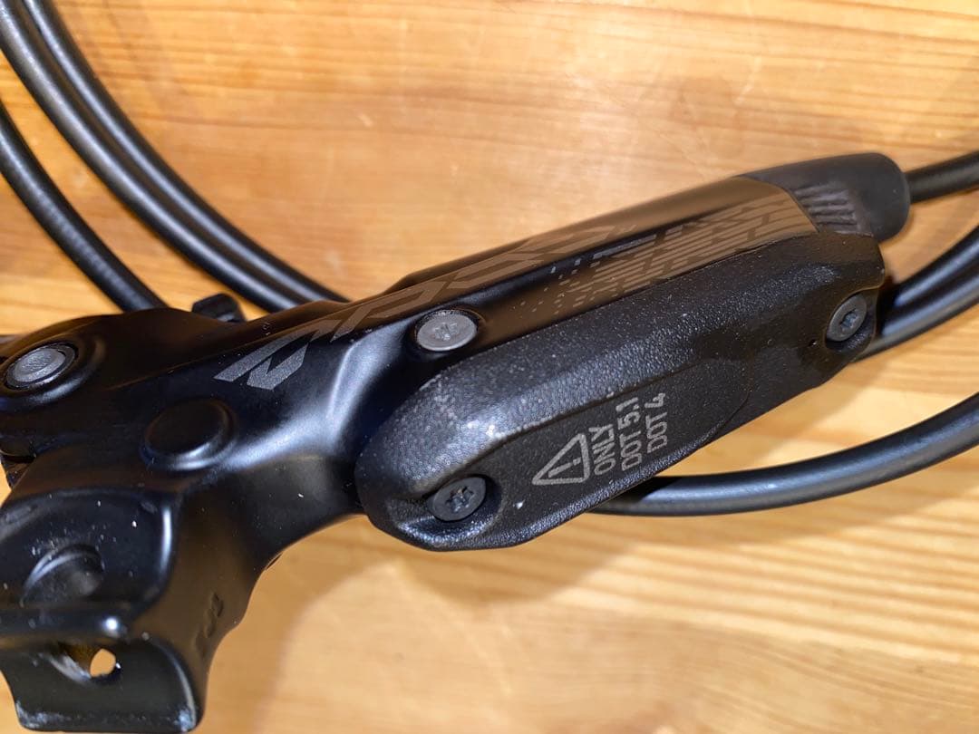 値下げしました！【未使用】Sram CODE R MTBブレーキ前後