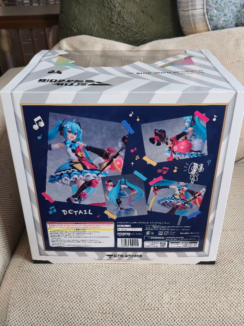 F:NEX 初音ミク マジカルミライ2018 Ver. 1/7スケールフィギュア