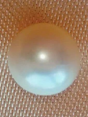 本真珠美品穴なし丸玉6ｍｍ新品未使用美品一粒