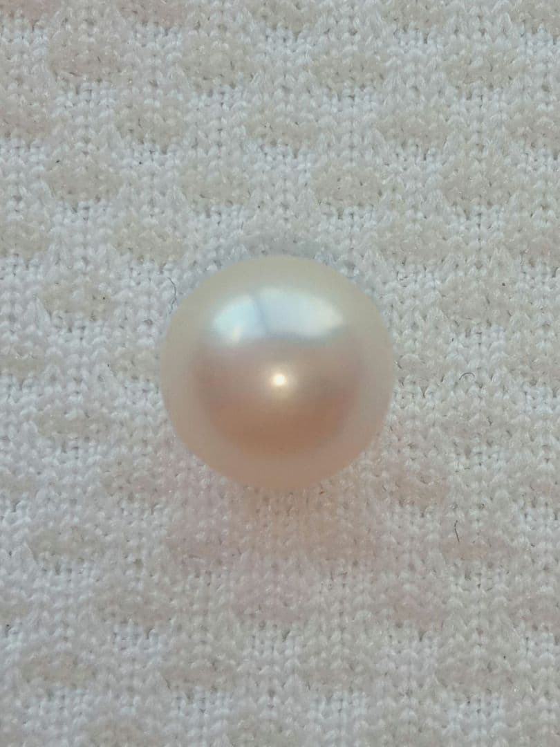 本真珠美品穴なし丸玉6ｍｍ新品未使用美品一粒