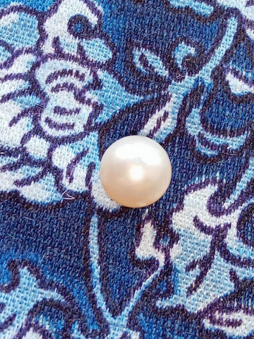 本真珠美品穴なし丸玉6ｍｍ新品未使用美品一粒