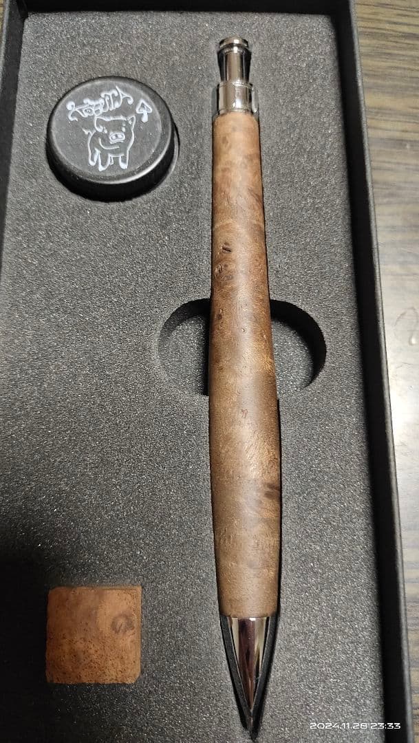 【希少】こぶた工房 クラロウォルナット極上瘤 替え内部メカ2本付き0.5mm