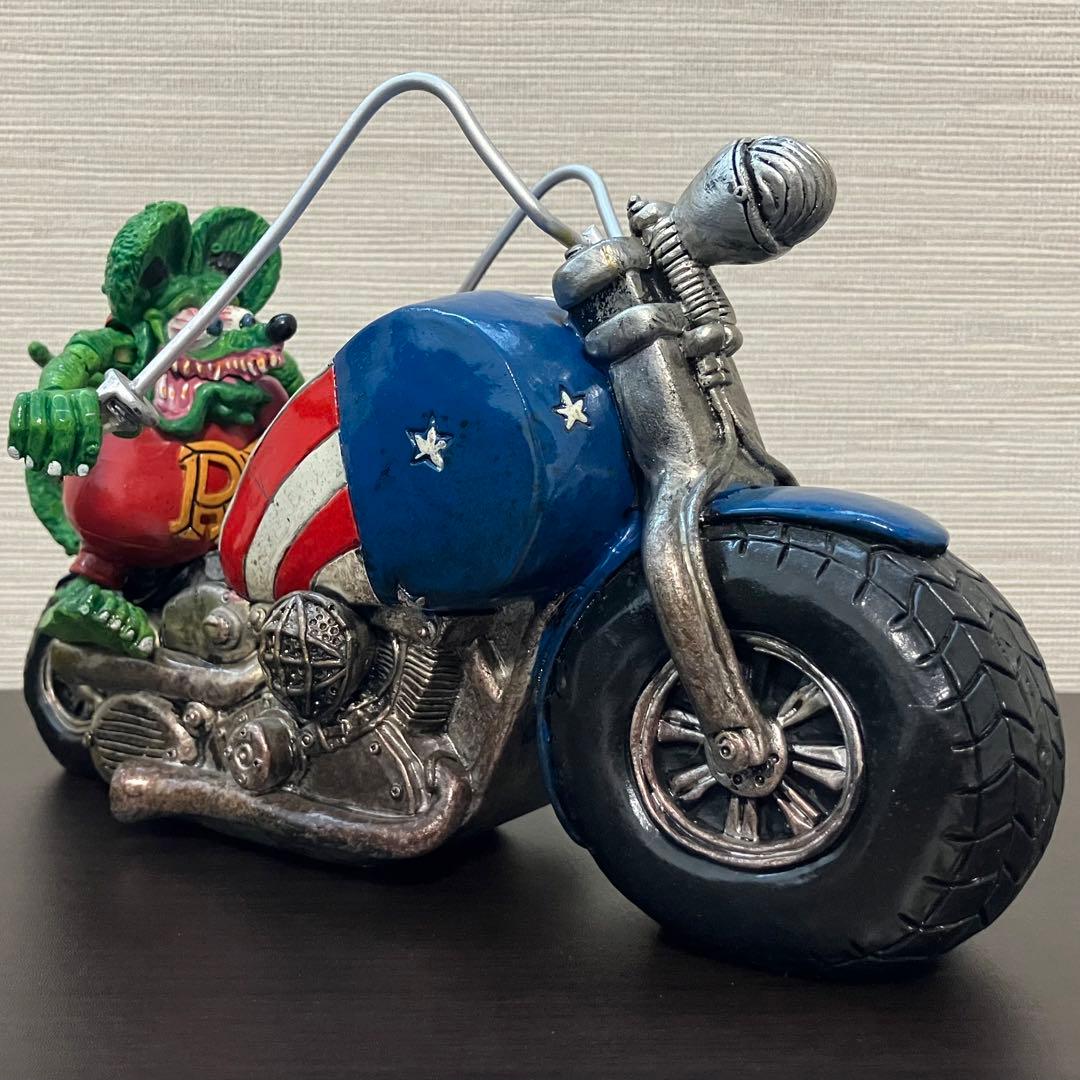 RAT FINK★チョッパー置物ハーレーミニカーホットロッド灰皿ラットフィンク