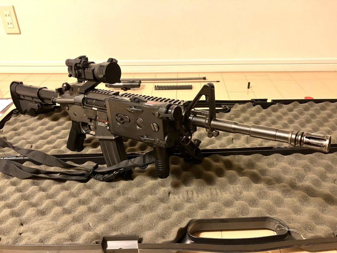 yy 東京マルイM4RIS初期　中古電動エアガン