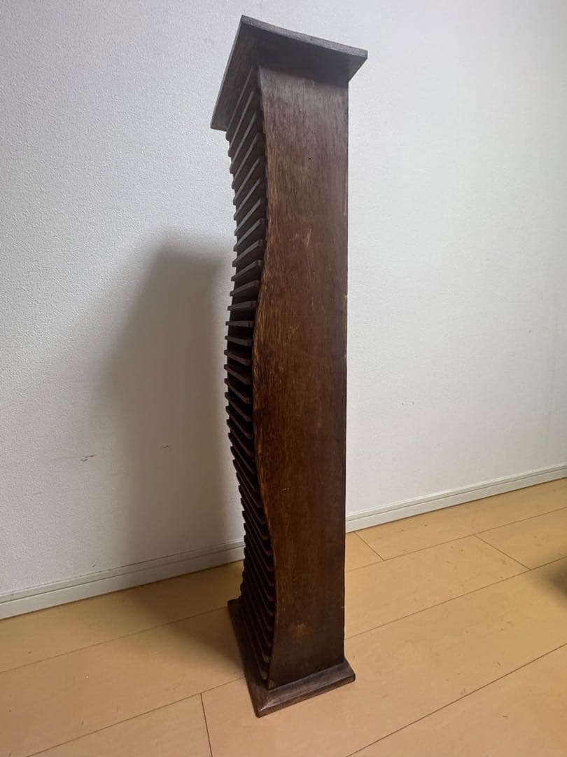 アジア　アンティーク　木製DVDラック