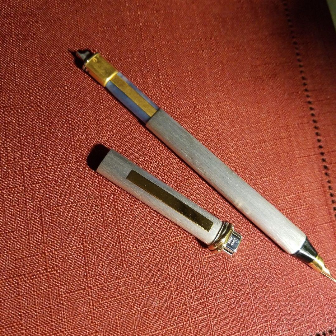カルティエ　万年筆