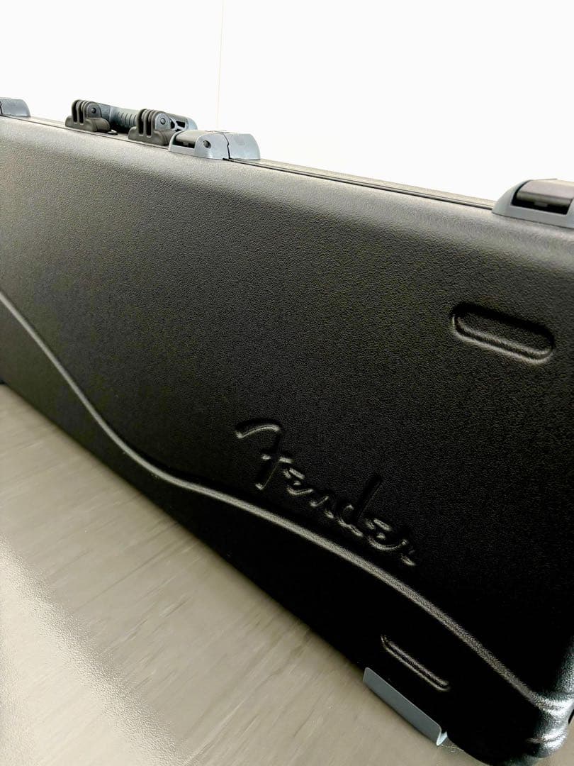 Fender Stratocaster USAハードケース付き