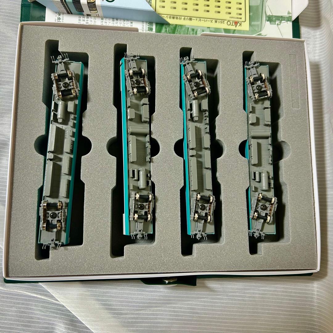 【動作確認済】 KATO 10-474 / 475 スーパービュー踊り子 新塗色