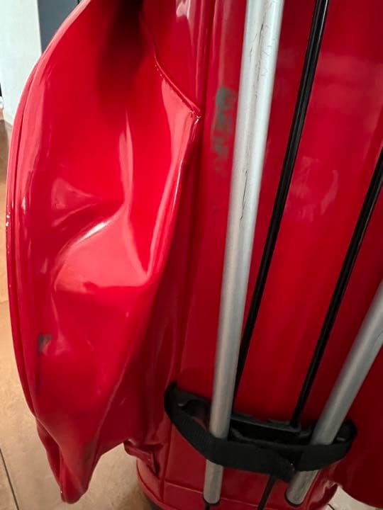 ヘッドカバーにやや傷ありますが、まだまだ使えます♡