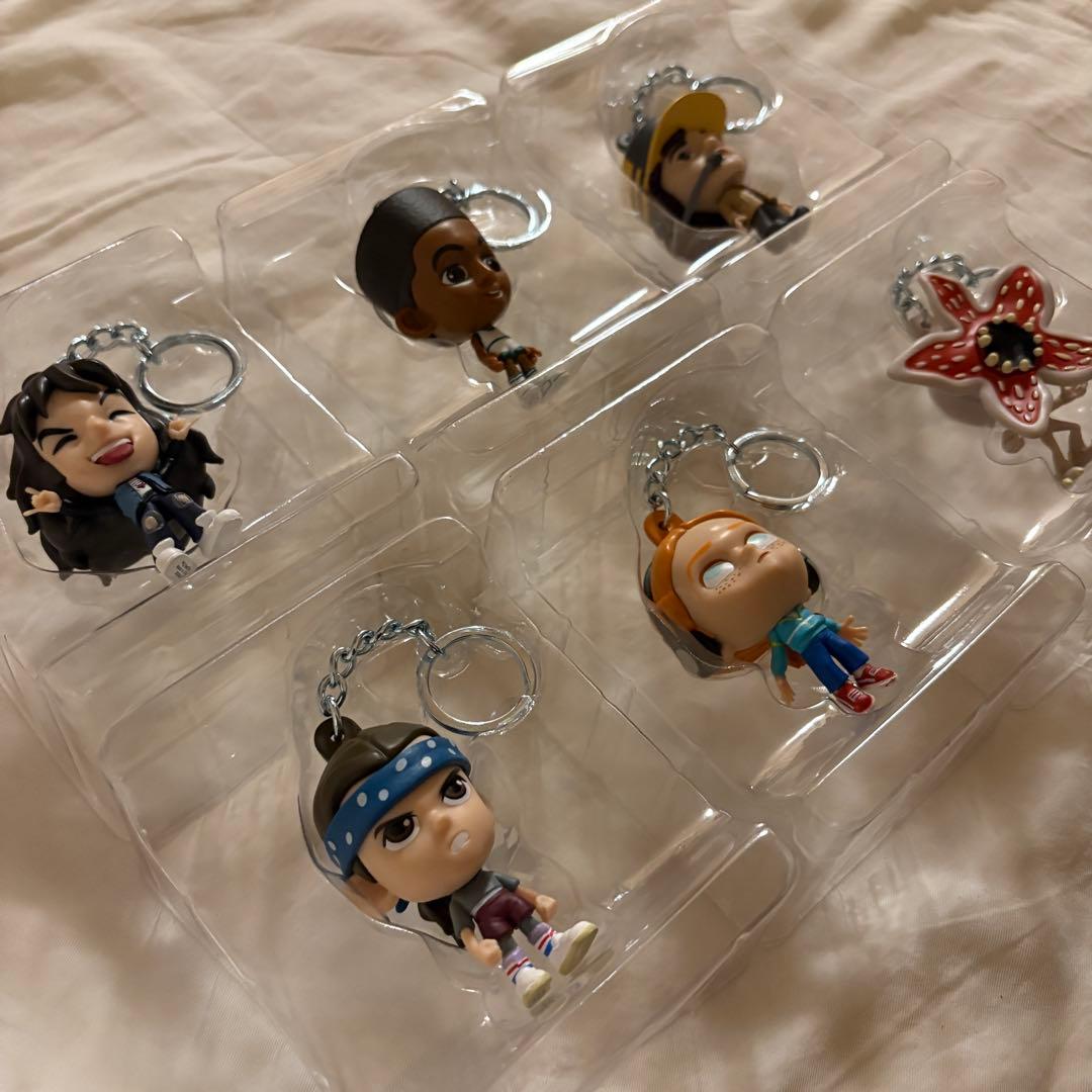 コンプリートセット　ストレンジャー・シングス フィギュアホルダー マックス