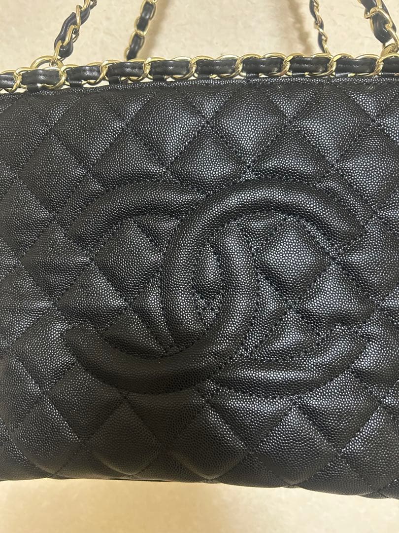 CHANEL ノベルティ　チェーンバッグ