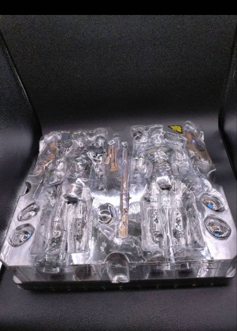 ホットトイズMMS 228チタウリ・ソルジャー＆チタウリ・コマンダー 2体セット