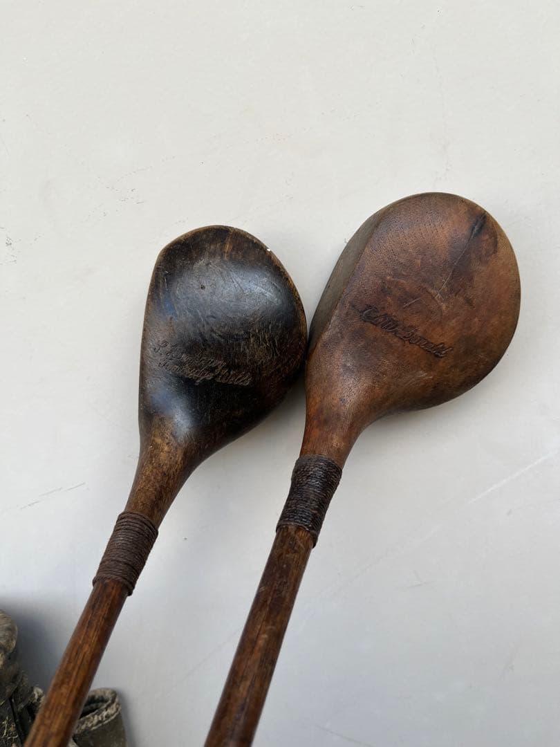 激レア❗️！骨董品!　ゴルフセット+革製キャデバッグ2点