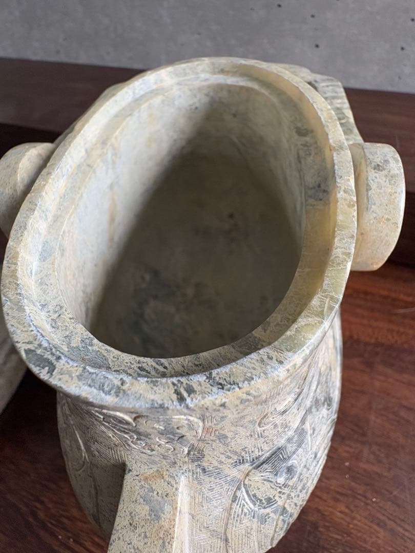 石？玉？の中国的な置物　中国美術 19cm 2.3 kg