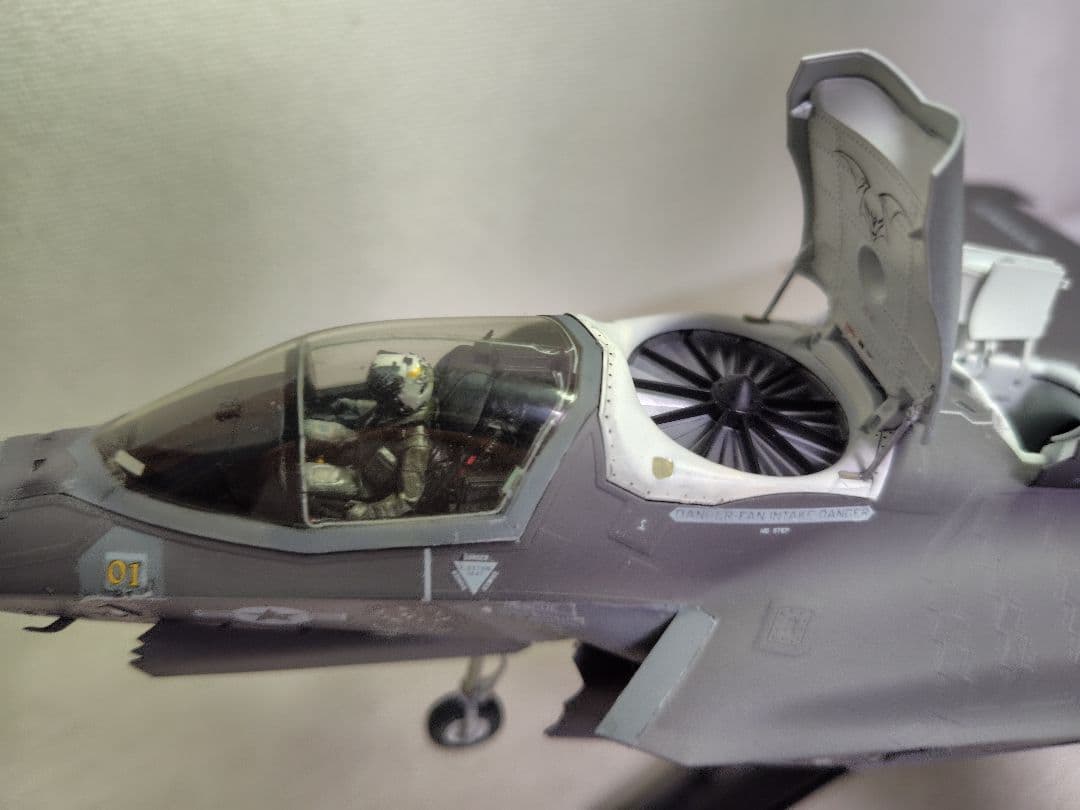 タミヤＦー３５Ｂライトニング２ １／４８スケールモデル