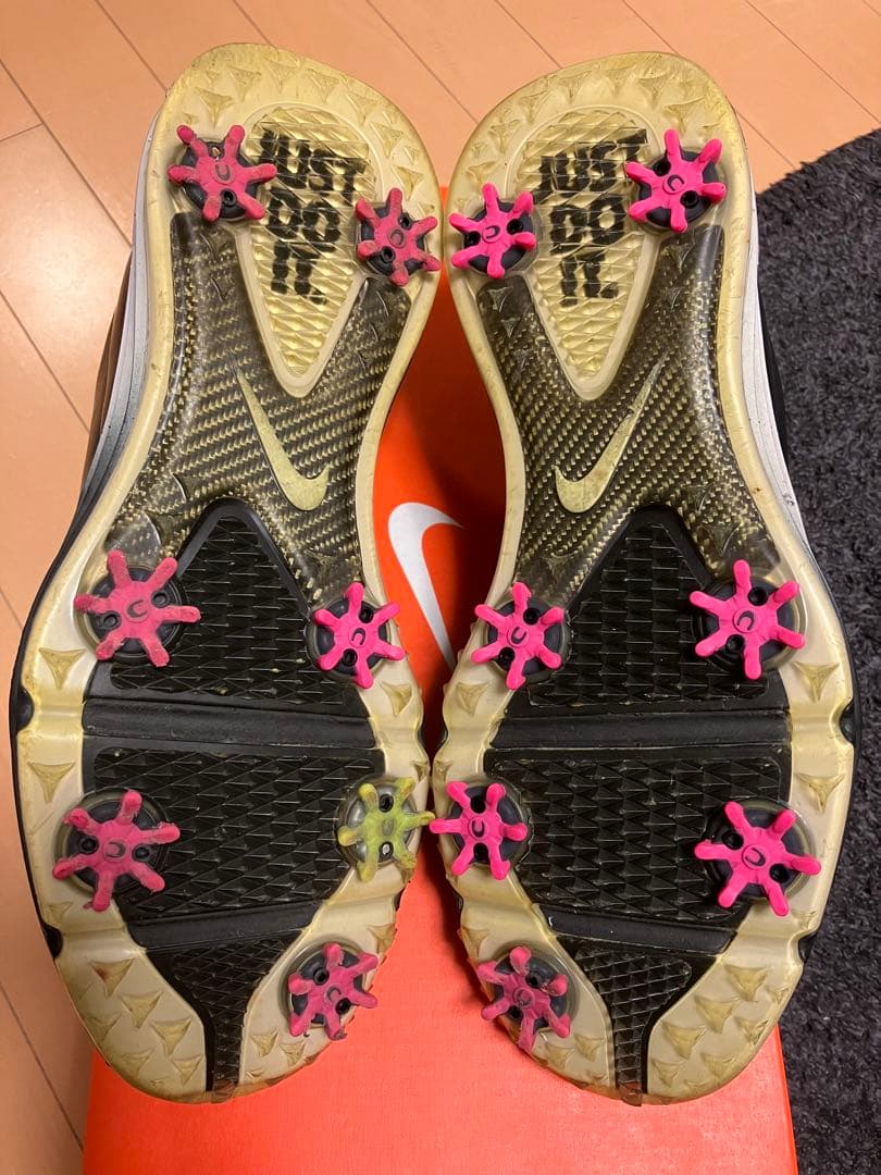 【超超レア】NIKE ナイキ ルナ コントロール 4 27cm