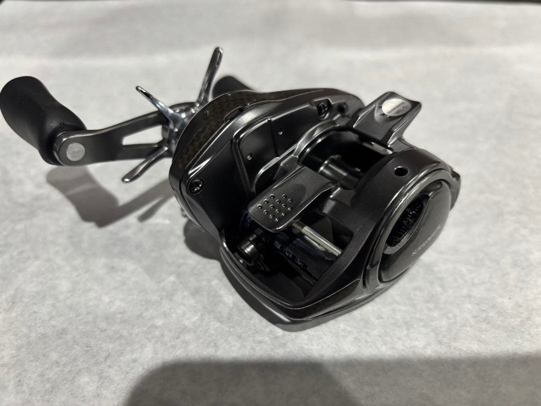 左巻き 22 バンタム Bantam HG LEFT ベイトリール