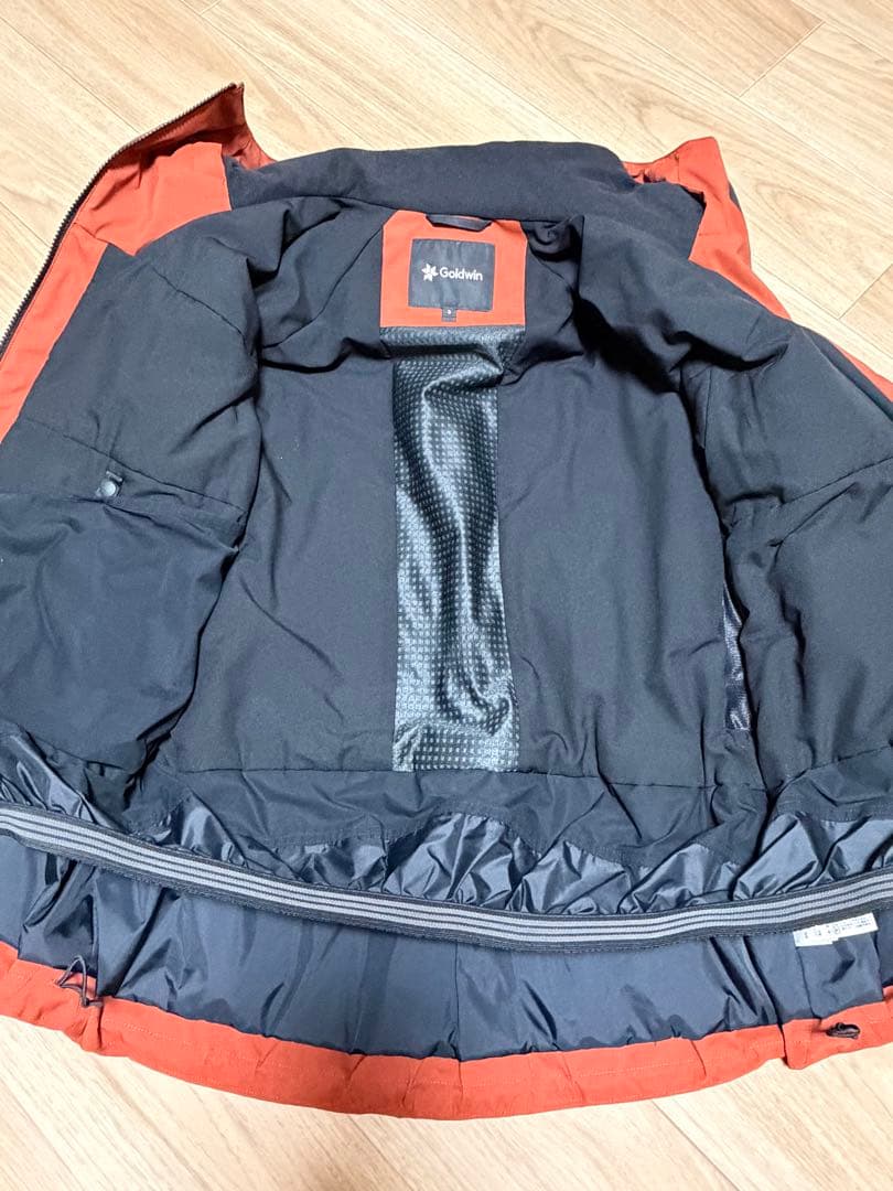 【⭐︎非売品⭐︎】Goldwin 今期モデル オピニオンカラー