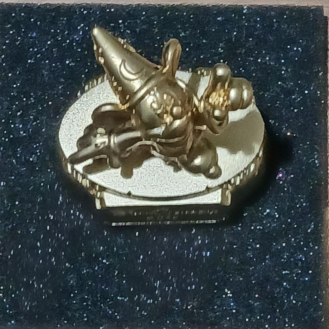 レア！新品未使用 ディズニーカードクラブ2011ペーパーウエイト「ファンタジア」