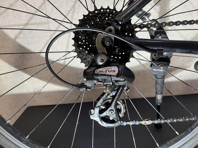 FUJI RAIZ クロスバイク　フジ