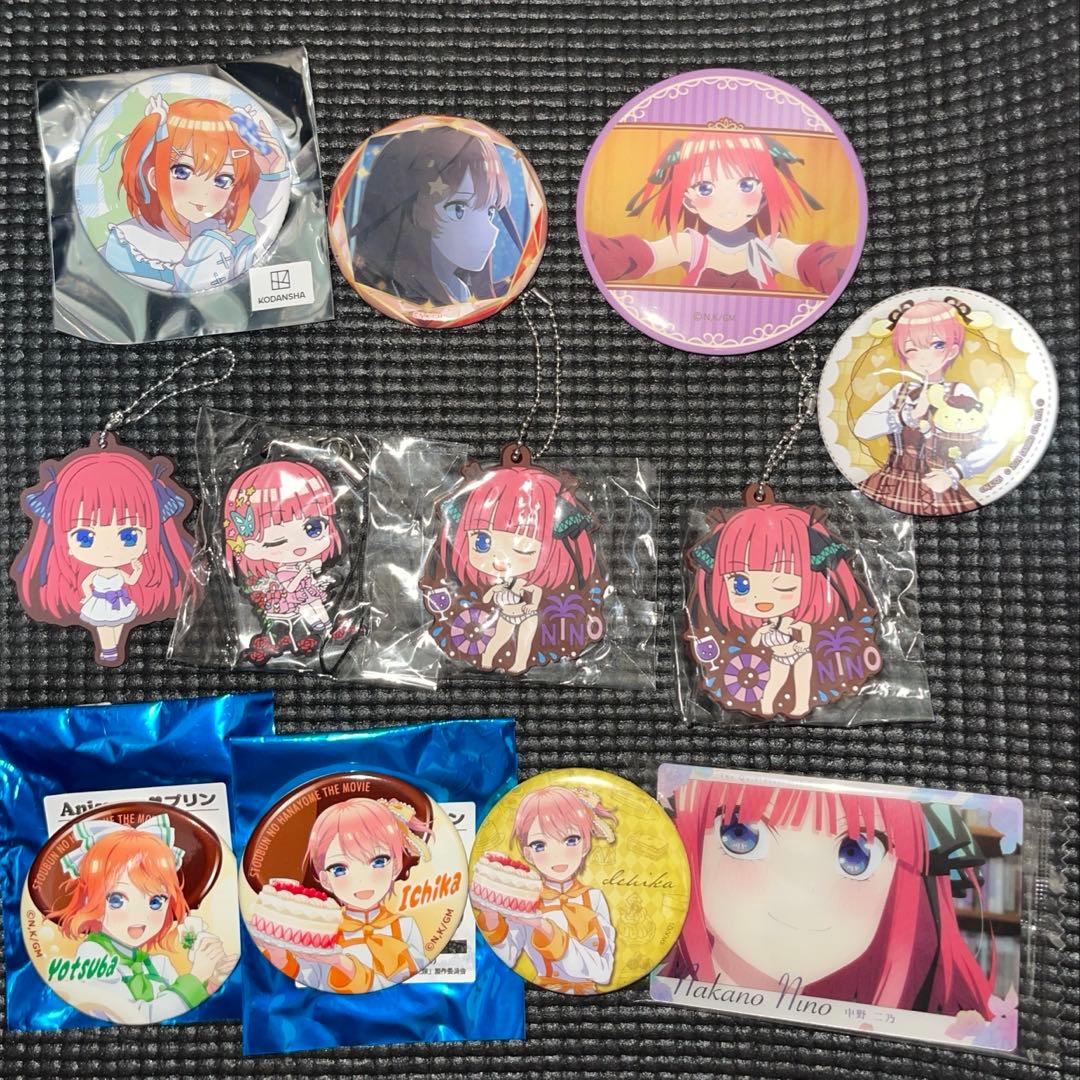 五等分の花嫁 中野二乃 ネグリジェ 缶バッジ