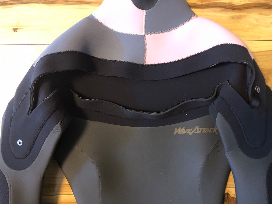 【オーダーメイド】ウエットスーツ　レディース　サイズM 相当　状態新品級！