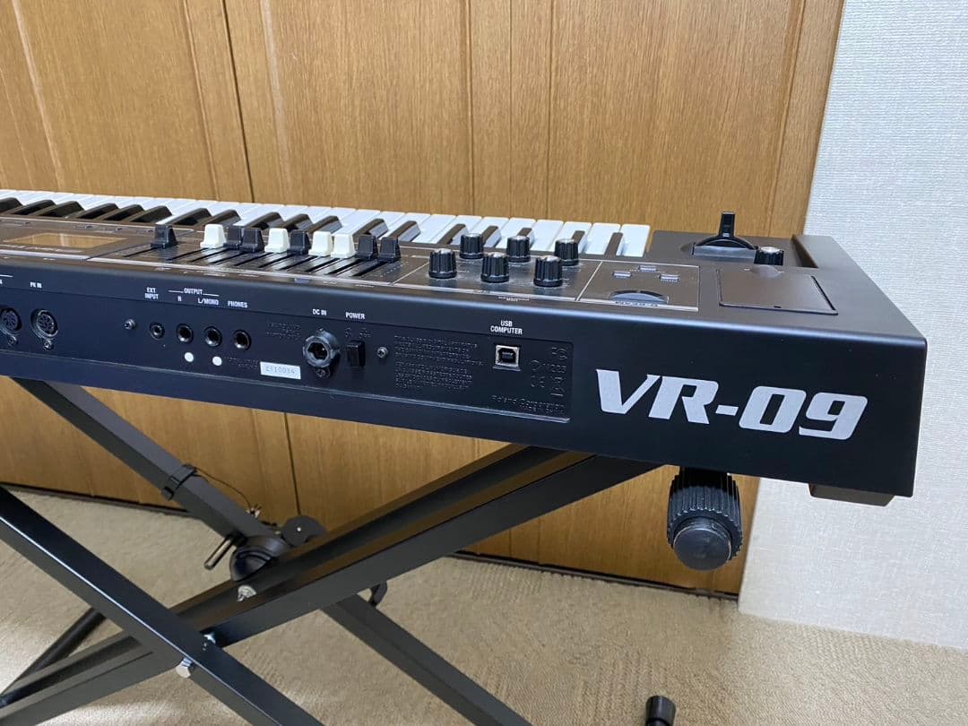 Roland VR-09-B 61鍵 コンボキーボード 純正ソフトケース付き