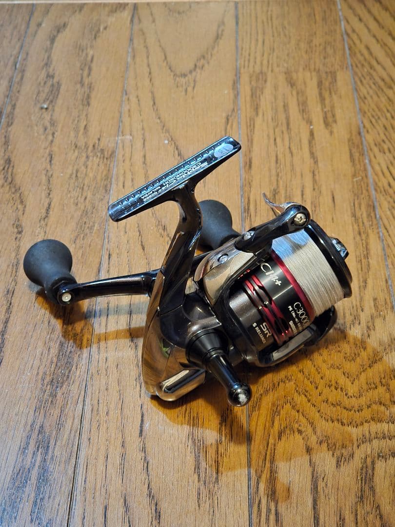 【美品】シマノ 12′セフィアCI4+ C3000HGSDH スピニングリール