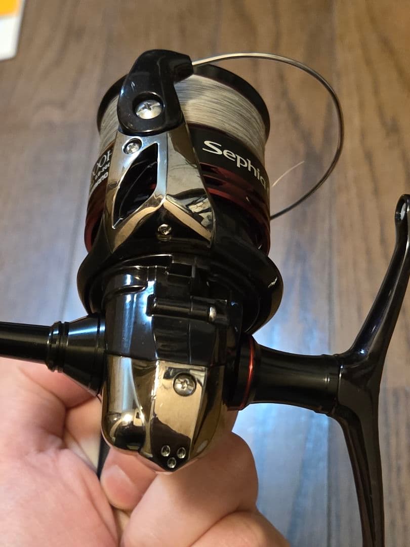 【美品】シマノ 12′セフィアCI4+ C3000HGSDH スピニングリール