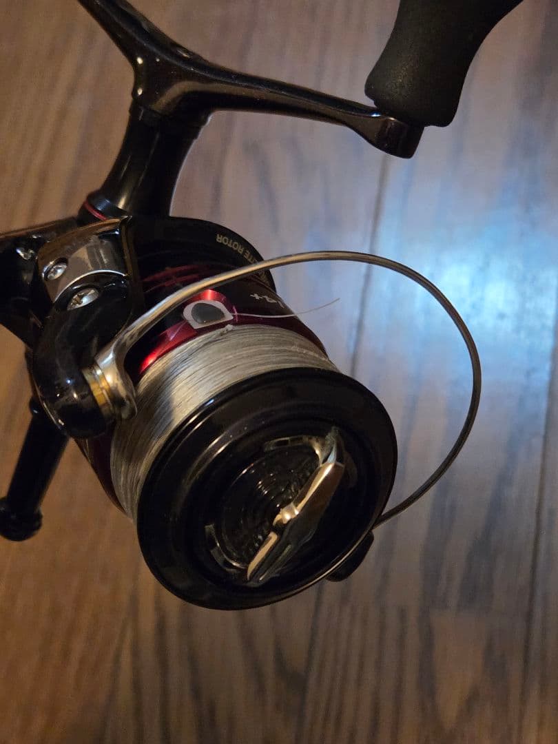 【美品】シマノ 12′セフィアCI4+ C3000HGSDH スピニングリール